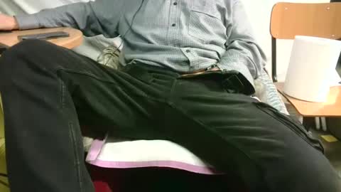 Snapshot of giulio__35 chatting on March 2025 05:39:02 PM giulio__35 online show from March 2025 05:39:02 PM