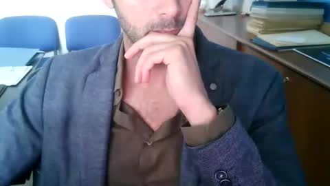 Snapshot of giuseppevai1 chatting on October 2025 09:08:02 AM giuseppevai1 online show from October 2025 09:08:02 AM