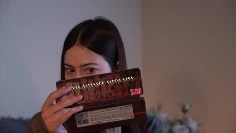 Agness online show from October 2025 01:31:02 PM