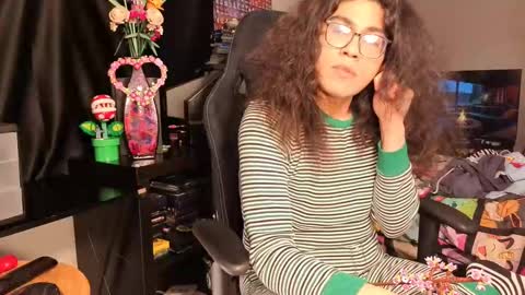 glaceon9 online show from February 2025 12:25:02 PM