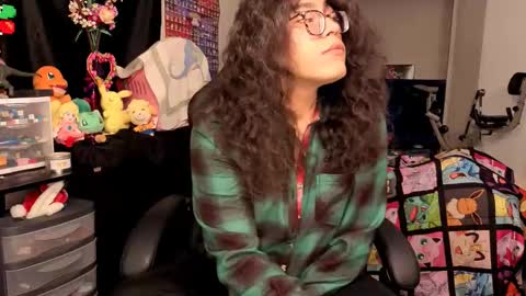 glaceon9 online show from October 2025 05:57:02 PM