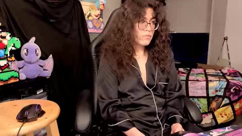 Snapshot of glaceon9 chatting on December 2025 02:06:01 AM glaceon9 online show from December 2025 02:06:01 AM