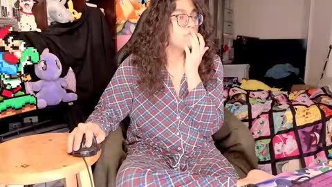 Snapshot of glaceon9 chatting on January 2026 07:05:02 PM glaceon9 online show from January 2026 07:05:02 PM