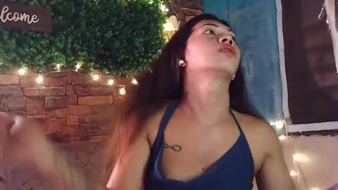 glamorous_trixie online show from December 2025 05:34:02 AM