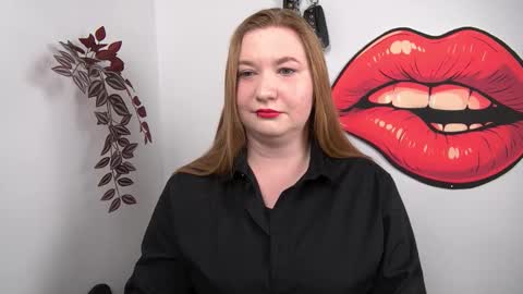 Nikki online show from February 2026 01:10:01 PM