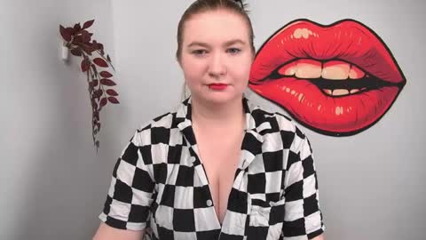 Snapshot of glamorousnikki chatting on April 2026 12:15:01 PM Nikki online show from April 2026 12:15:01 PM