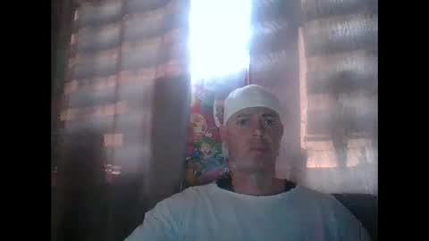 Snapshot of glanzer88999 chatting on December 2024 01:12:01 PM glanzer88999 online show from December 2024 01:12:01 PM