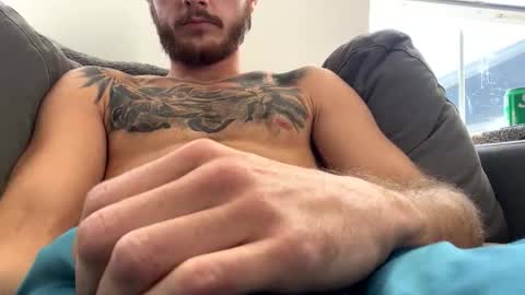 Snapshot of glegere18 chatting on September 2025 04:31:02 PM Lets get wierd online show from September 2025 04:31:02 PM