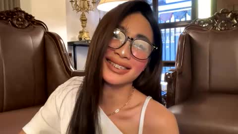 gleiahong online show from March 2026 04:39:01 AM