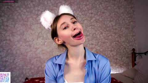 Snapshot of glennabardy chatting on December 2024 04:08:02 PM Sandra online show from December 2024 04:08:02 PM