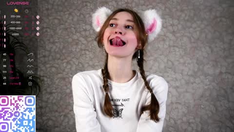 Snapshot of glennabardy chatting on January 2025 06:45:02 PM Sandra online show from January 2025 06:45:02 PM