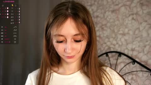 Snapshot of glennabardy chatting on February 2025 05:01:02 PM Sandra online show from February 2025 05:01:02 PM