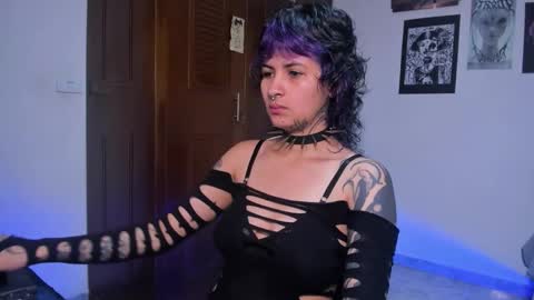 NYX online show from December 2025 04:36:01 PM