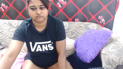 Snapshot of glitter_candy chatting on March 2025 09:59:02 PM glitter candy online show from March 2025 09:59:02 PM