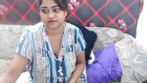 Snapshot of glitter_candy chatting on March 2025 10:45:02 PM glitter candy online show from March 2025 10:45:02 PM