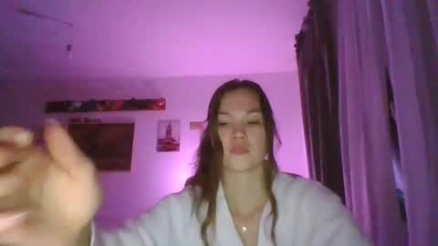 glitter_doll online show from January 2025 10:04:02 PM