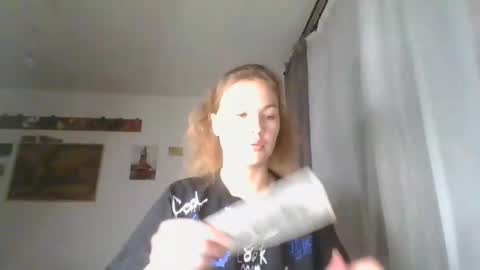 glitter_doll online show from January 2025 05:40:01 PM