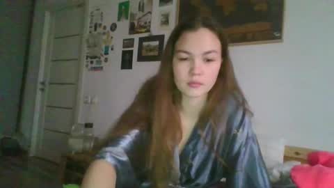 glitter_doll online show from January 2025 09:46:01 AM