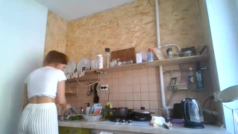 glitter_doll online show from February 2025 11:22:01 AM