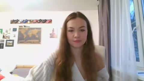 glitter_doll online show from March 2025 02:44:02 PM