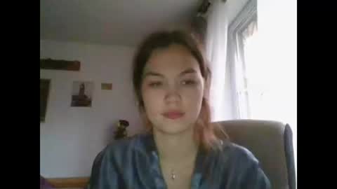 glitter_doll online show from March 2025 11:19:01 AM