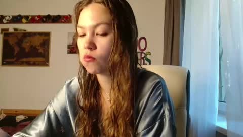 glitter_doll online show from September 2025 08:36:02 AM