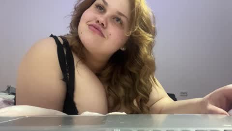 Snapshot of gloria_thomas chatting on February 2026 07:34:02 PM gloria_thomas online show from February 2026 07:34:02 PM