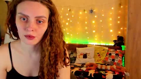 Snapshot of gloria_wood chatting on December 2024 09:04:02 PM Gloria Wood online show from December 2024 09:04:02 PM