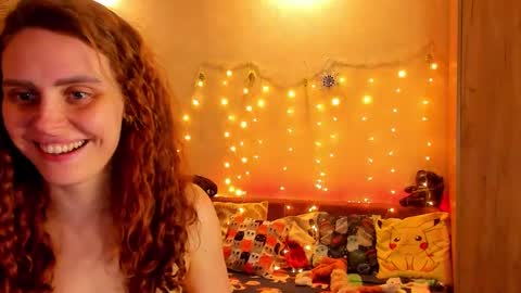 Snapshot of gloria_wood chatting on January 2025 09:05:01 PM Gloria Wood online show from January 2025 09:05:01 PM