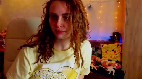 Snapshot of gloria_wood chatting on January 2025 03:55:02 PM Gloria Wood online show from January 2025 03:55:02 PM