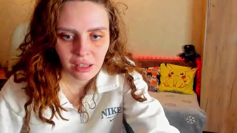 Snapshot of gloria_wood chatting on January 2025 05:20:01 PM Gloria Wood online show from January 2025 05:20:01 PM