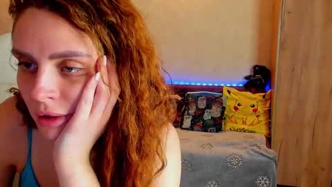 Snapshot of gloria_wood chatting on January 2025 06:21:01 PM Gloria Wood online show from January 2025 06:21:01 PM