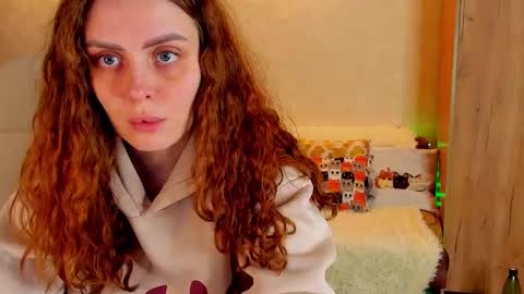 Snapshot of gloria_wood chatting on February 2025 06:01:02 PM Gloria Wood online show from February 2025 06:01:02 PM