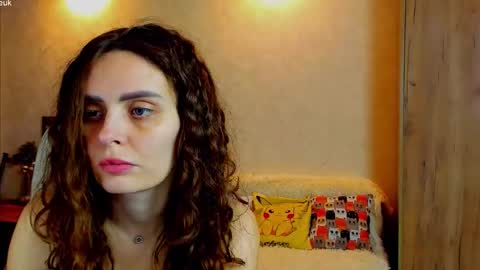 Snapshot of gloria_wood chatting on October 2025 03:35:01 PM Gloria Wood online show from October 2025 03:35:01 PM