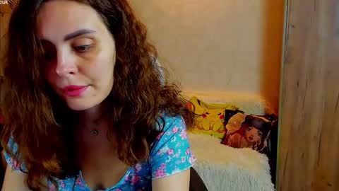 Snapshot of gloria_wood chatting on November 2025 04:09:01 PM Gloria Wood online show from November 2025 04:09:01 PM