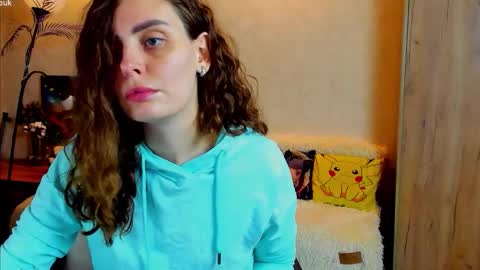 Snapshot of gloria_wood chatting on November 2025 05:48:02 PM Gloria Wood online show from November 2025 05:48:02 PM