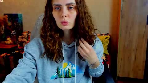 Snapshot of gloria_wood chatting on December 2025 06:26:01 PM Gloria Wood online show from December 2025 06:26:01 PM