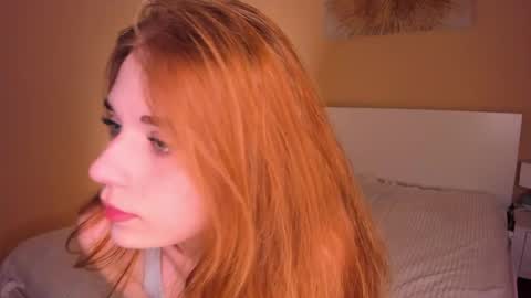 gloriaspace online show from May 2026 08:16:02 PM