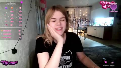  Roxy  online show from December 2024 03:42:01 AM