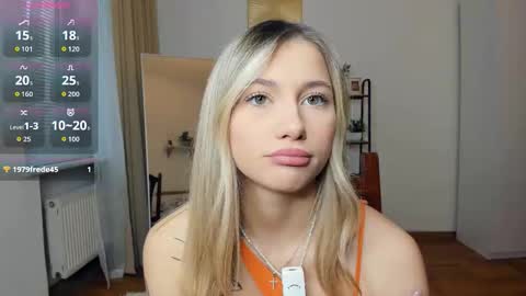 Snapshot of glossybabe_ chatting on October 2025 07:31:02 AM Cherry online show from October 2025 07:31:02 AM