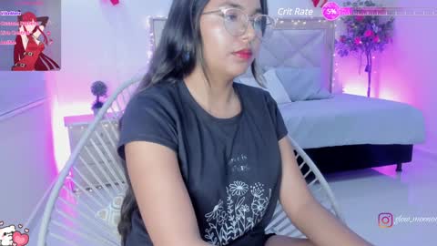 Moon Nicoll  online show from January 2025 03:39:01 AM