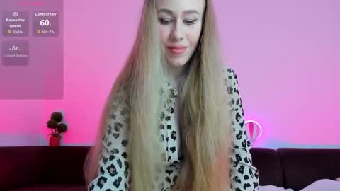 Alice online show from November 2025 10:35:01 PM