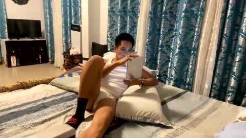 Snapshot of gmarkseymoure chatting on November 2025 05:03:01 PM gmarkseymoure online show from November 2025 05:03:01 PM