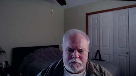 Snapshot of gmctruckguy chatting on March 2026 04:33:01 PM gmctruckguy online show from March 2026 04:33:01 PM