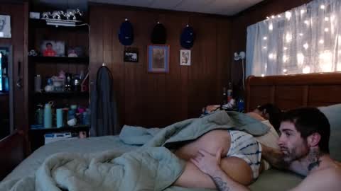 Snapshot of gneforever chatting on February 2025 11:01:02 AM gneforever online show from February 2025 11:01:02 AM