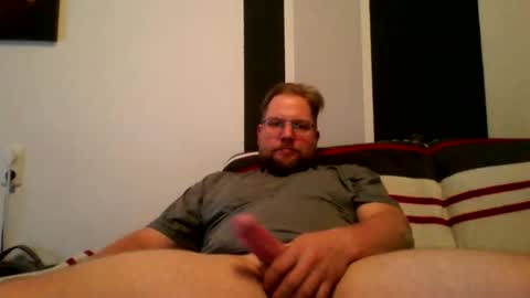 Snapshot of gnik_labinnah chatting on September 2025 06:00:01 PM gnik_labinnah online show from September 2025 06:00:01 PM