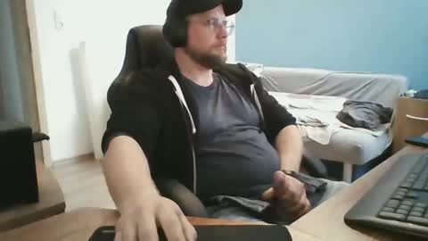 Snapshot of gnik_labinnah chatting on March 2026 03:56:01 PM gnik_labinnah online show from March 2026 03:56:01 PM