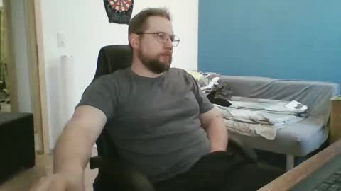 Snapshot of gnik_labinnah chatting on April 2026 07:35:01 AM gnik_labinnah online show from April 2026 07:35:01 AM