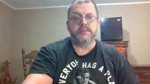 Snapshot of gobey33 chatting on July 2026 11:19:02 PM IDKIDCIDGAF online show from July 2026 11:19:02 PM