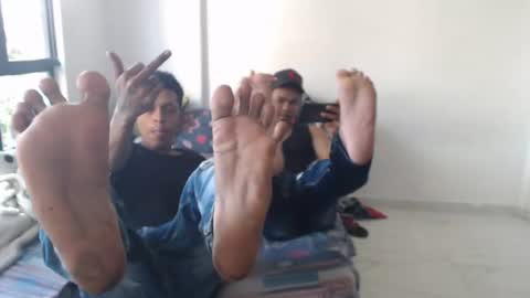 Snapshot of god_chinolatino chatting on May 2026 01:39:01 PM god_chinolatino online show from May 2026 01:39:01 PM